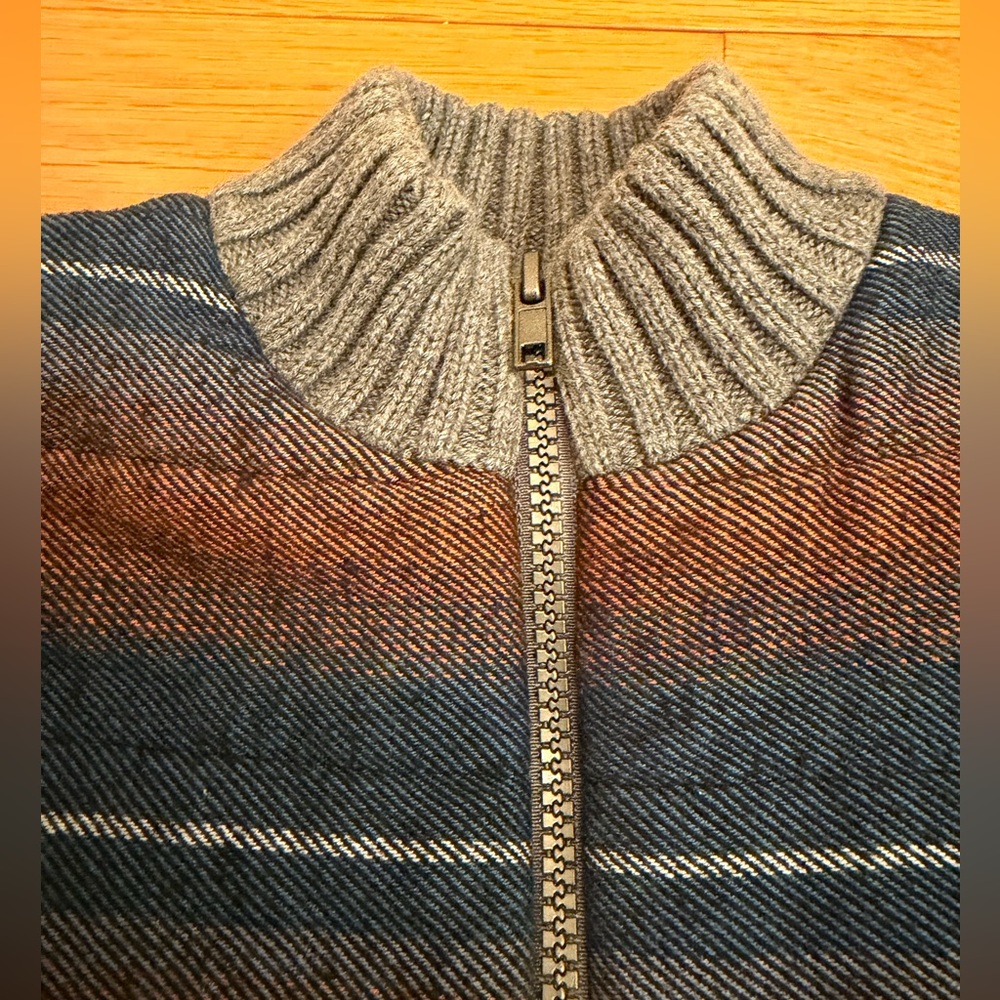 Cat and Jack 3T ‘like new’ Knit Sweater Jacket.
